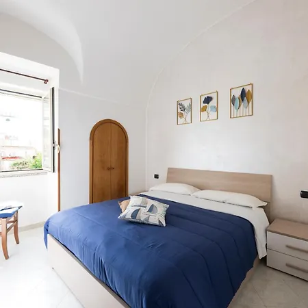 M.a.m.a Bed & Breakfast 2*
